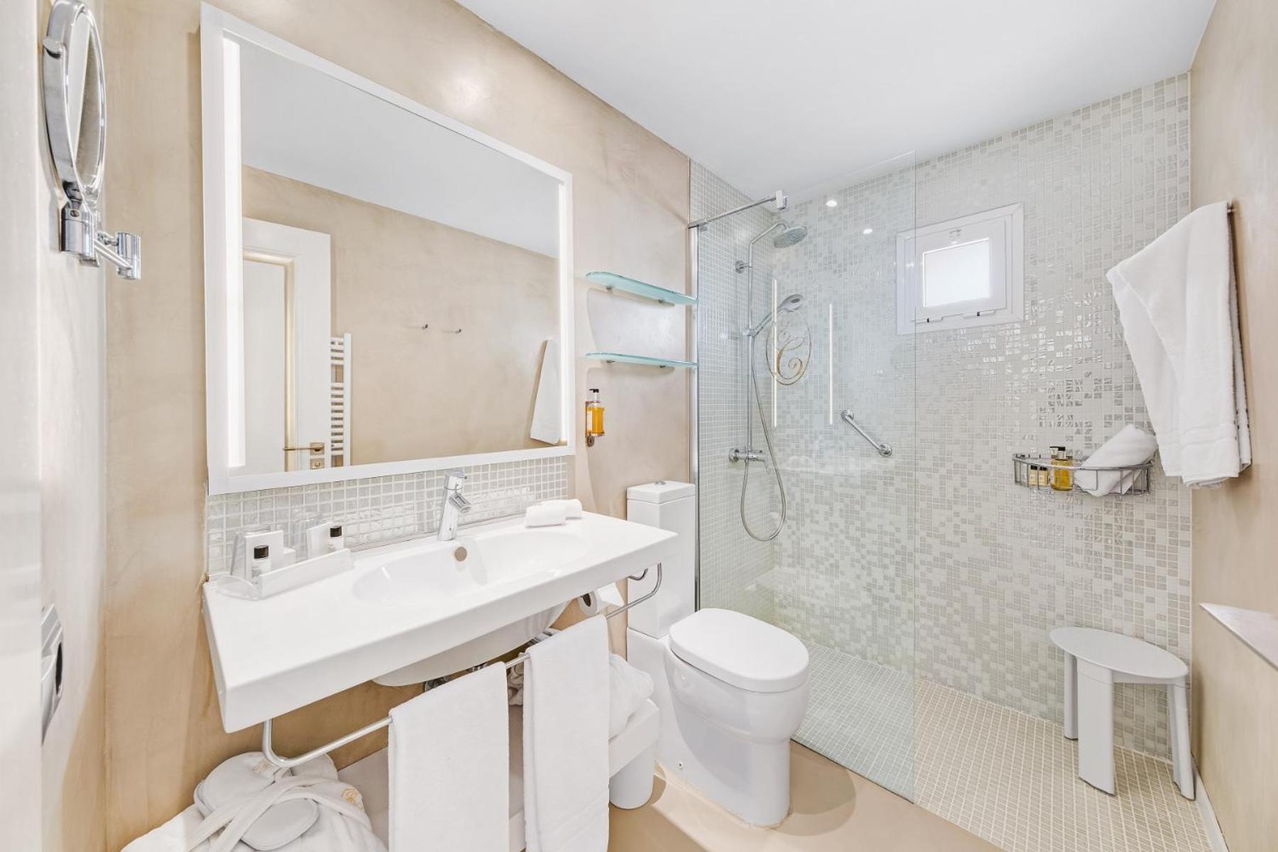 Boutiquehotel El Coto Colonia de Sant Jordi Bagian luar foto